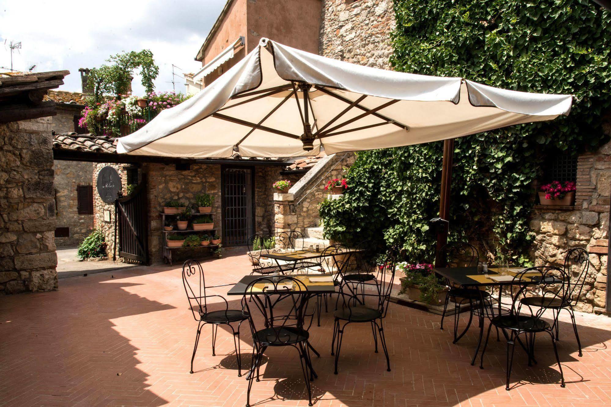 Casalta Boutique Hotel Monteriggioni Exterior foto